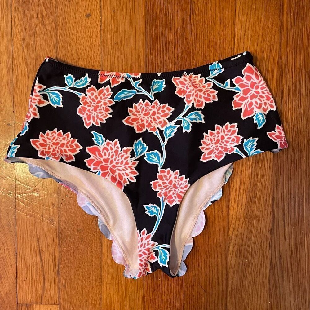 NO BRAND | black floral bathing suit bottoms XS